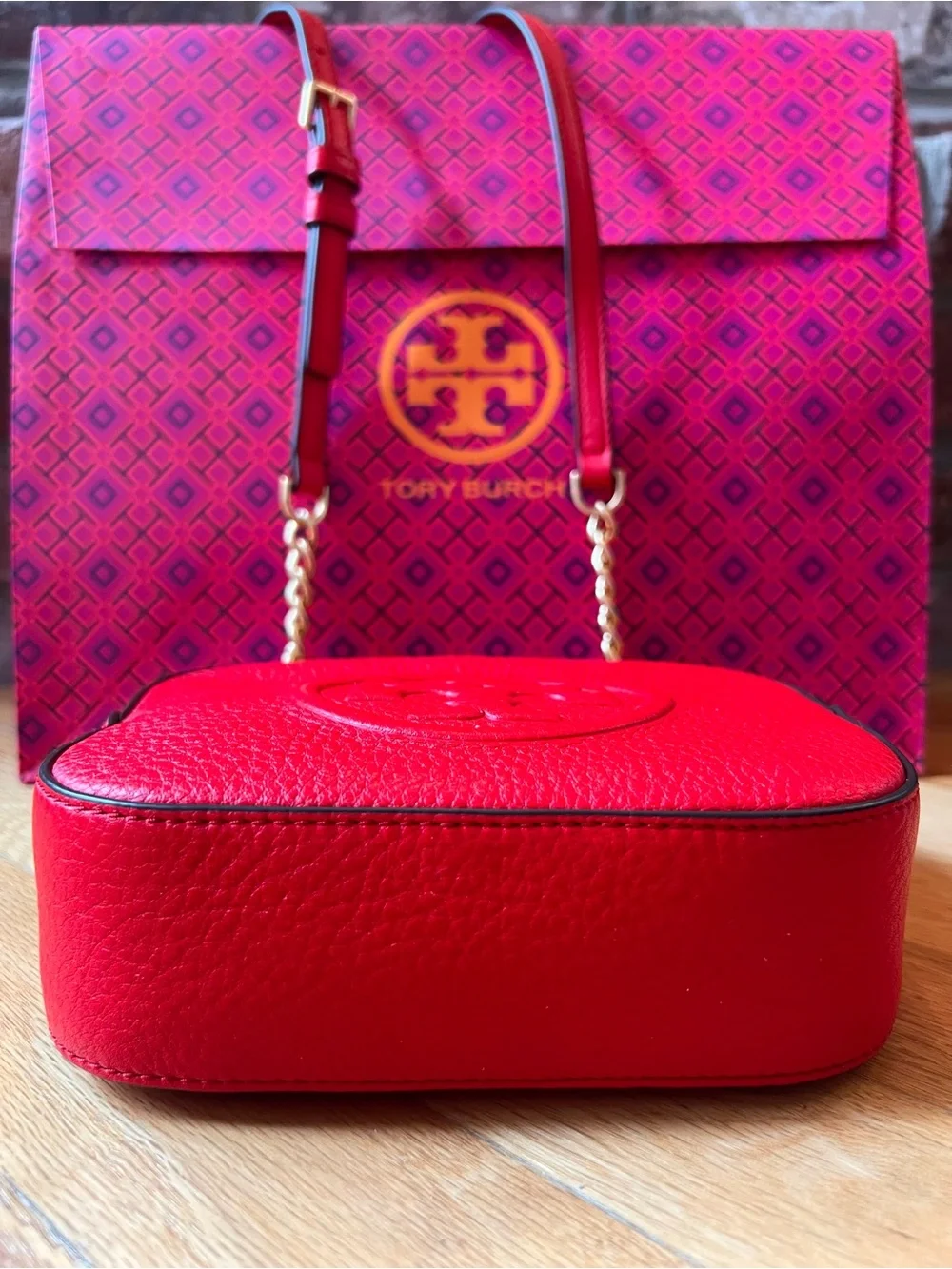 Tory Burch authentic beautiful